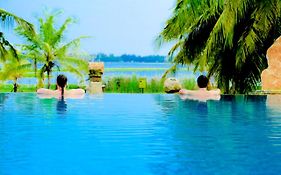 Tara Watergate